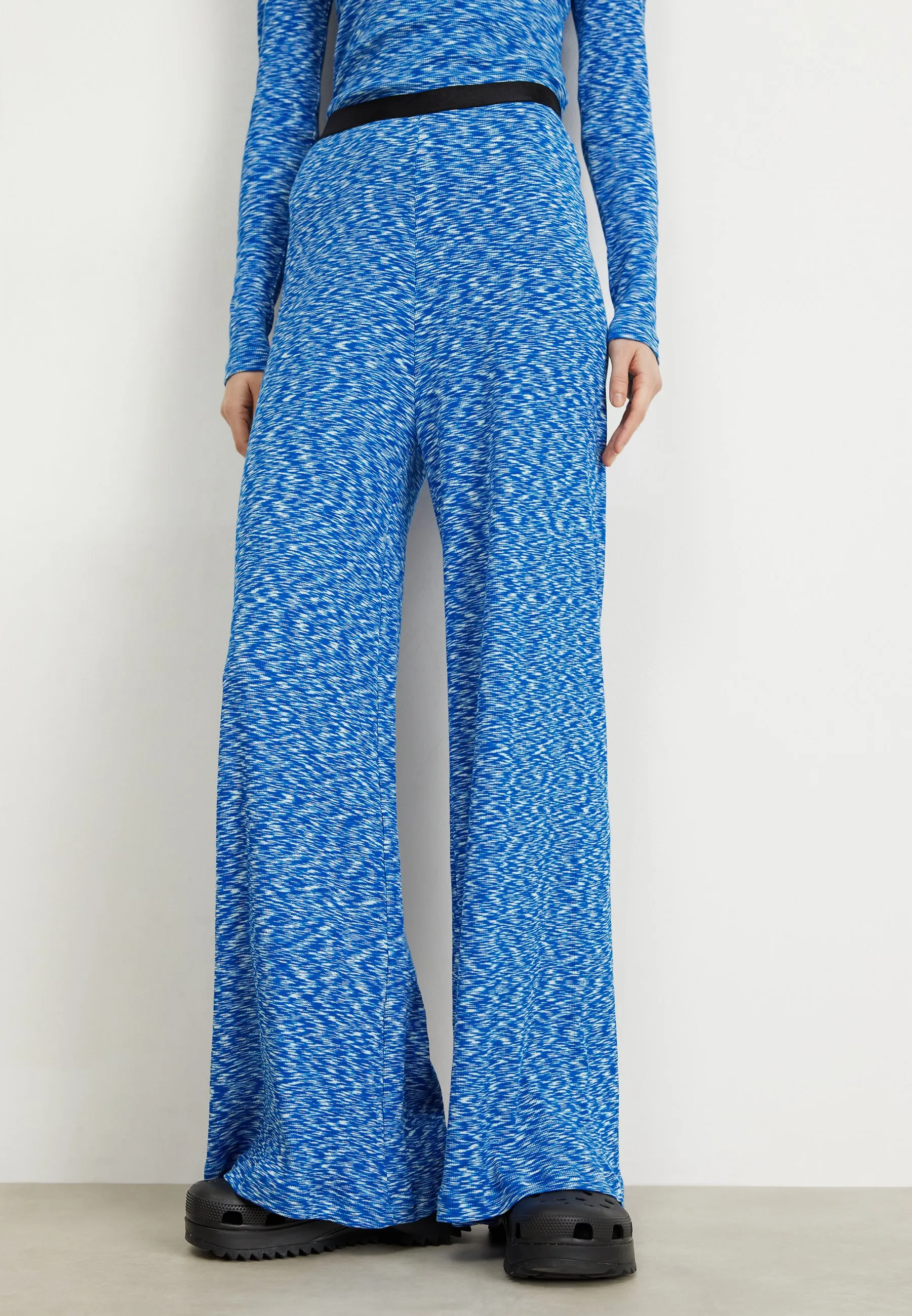 SPACE VERAN PANTS - Leggings