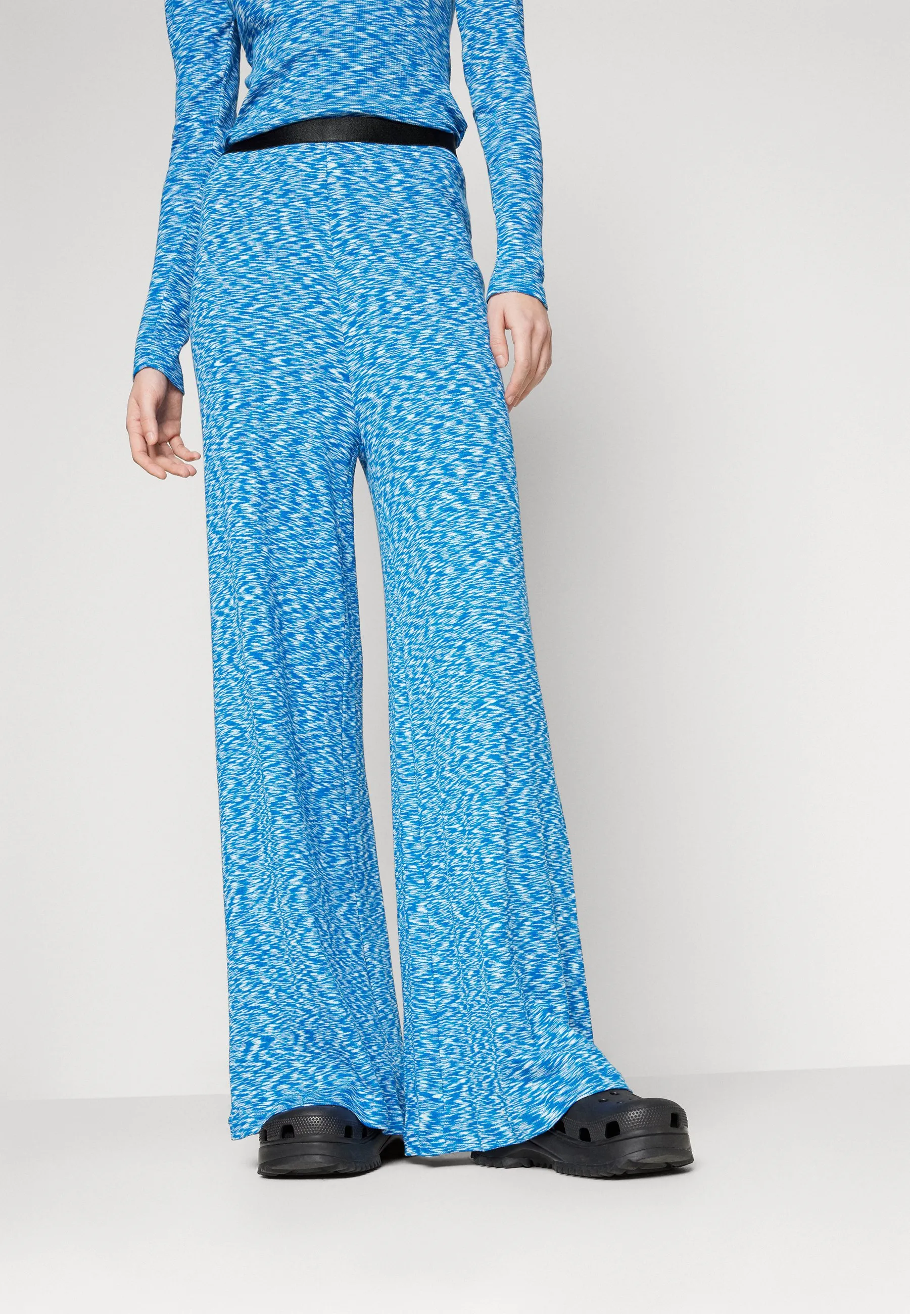 SPACE VERAN PANTS - Leggings